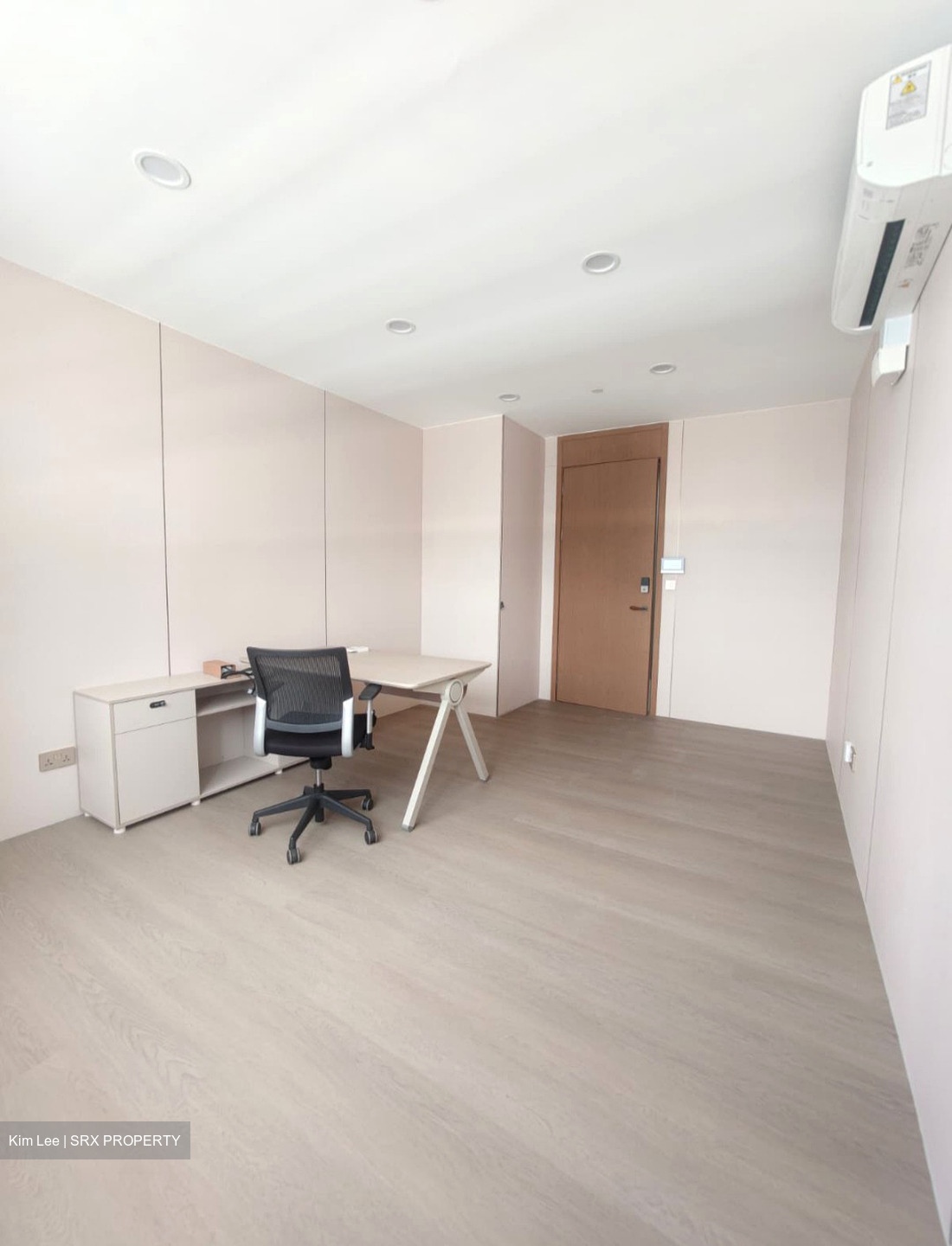 Yi Guang Factory Building (D14), Office #601998321